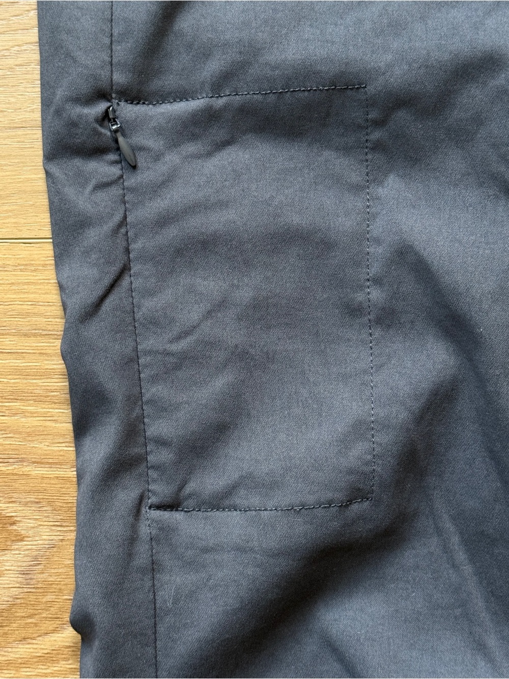 Prana Halle Straight Stretch Dark Grey Women Sz 10 Hiking Travel Comfort Roll Up - Picture 5 of 9